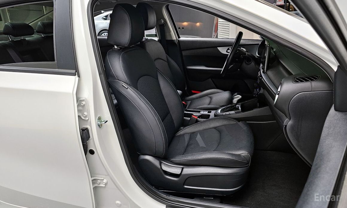 2022 Kia K3 II Рестайлинг 1.6 Trendy с пробегом 54 990 км