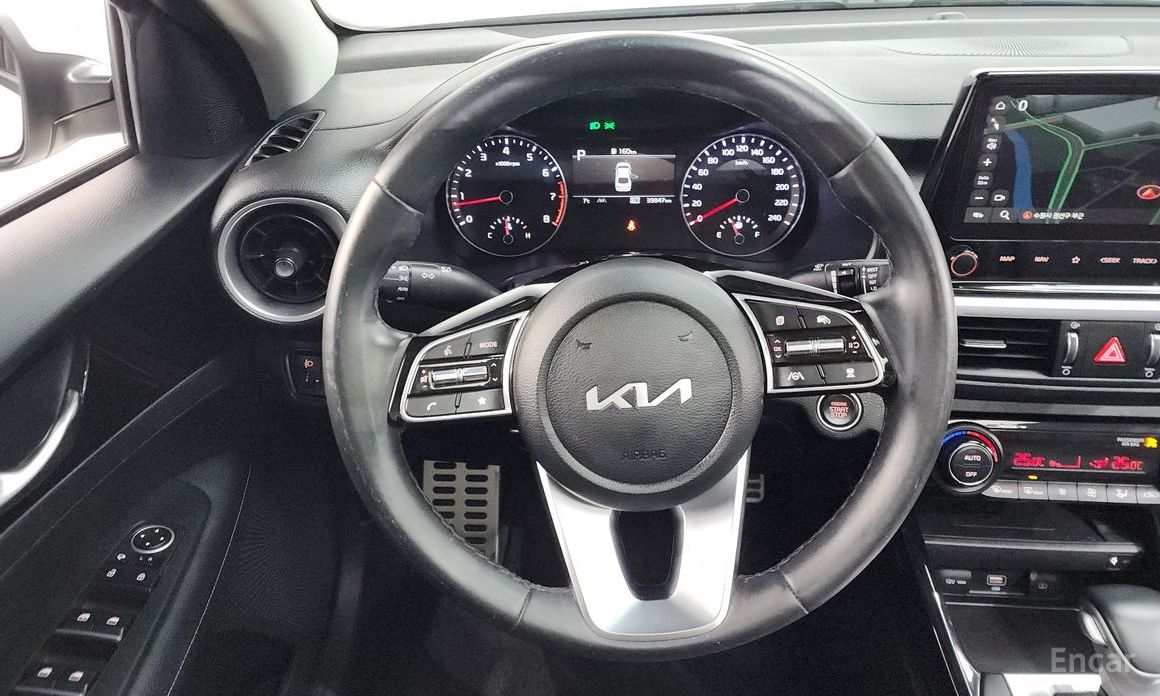 2022 Kia K3 II Рестайлинг 1.6 Prestige с пробегом 39 847 км