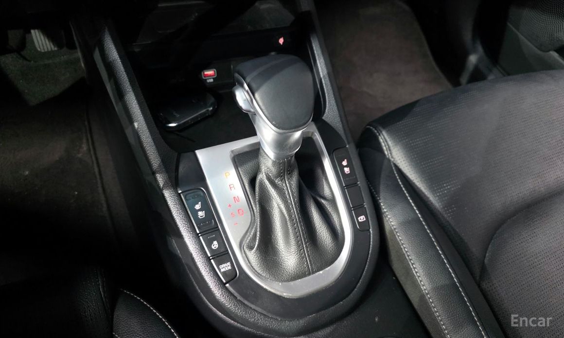 2022 Kia K3 II Рестайлинг 1.6 Prestige с пробегом 80 225 км