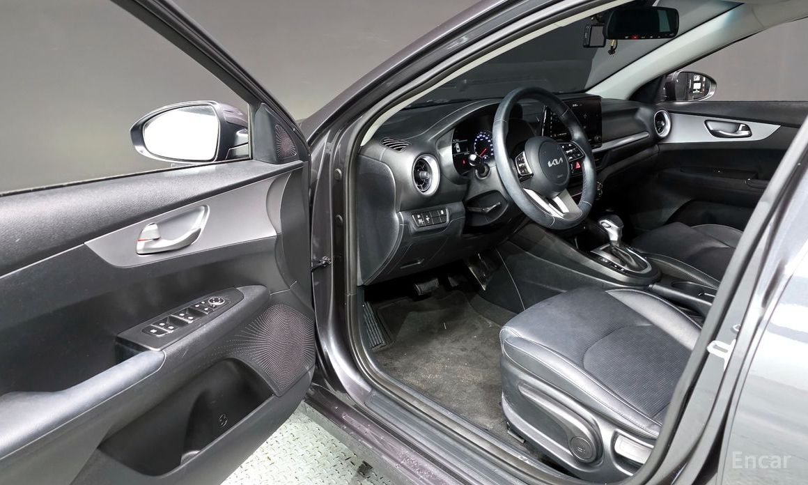 2022 Kia K3 II Рестайлинг 1.6 Prestige с пробегом 80 225 км