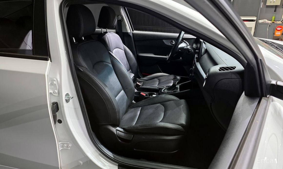 2022 Kia K3 II Рестайлинг 1.6 Prestige с пробегом 74 047 км