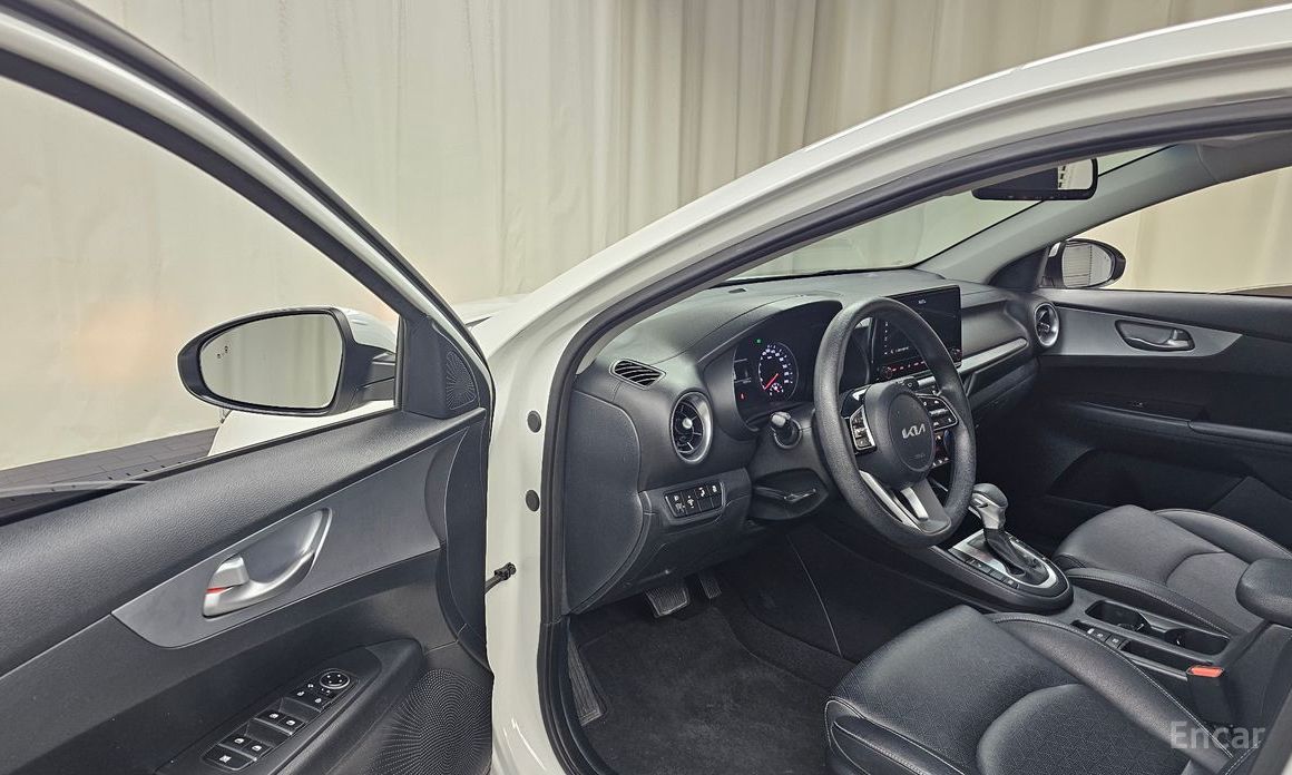 2022 Kia K3 II Рестайлинг 1.6 Trendy с пробегом 72 251 км