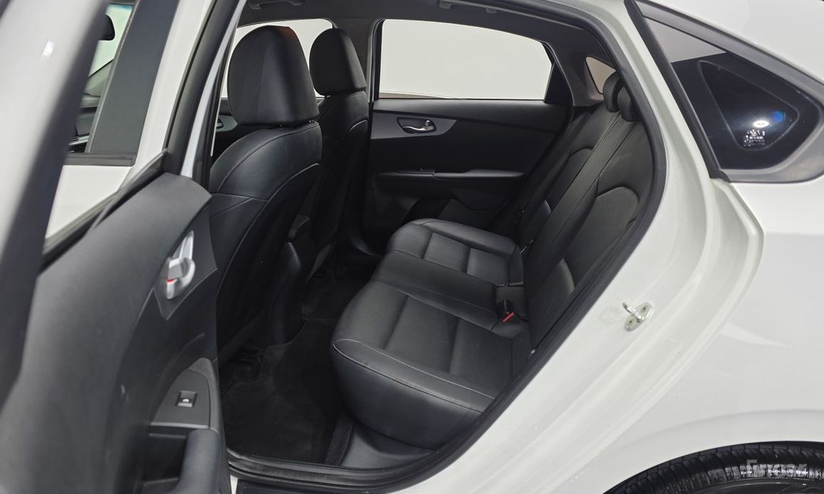 2022 Kia K3 II Рестайлинг 1.6 Trendy с пробегом 92 165 км