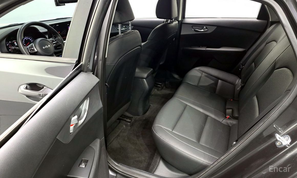 2021 Kia K3 II Рестайлинг 1.6 Trendy с пробегом 85 581 км