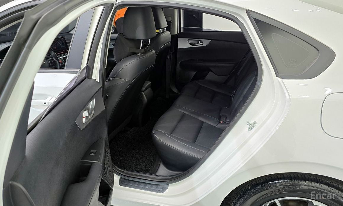 2021 Kia K3 II Рестайлинг 1.6 Prestige с пробегом 85 094 км