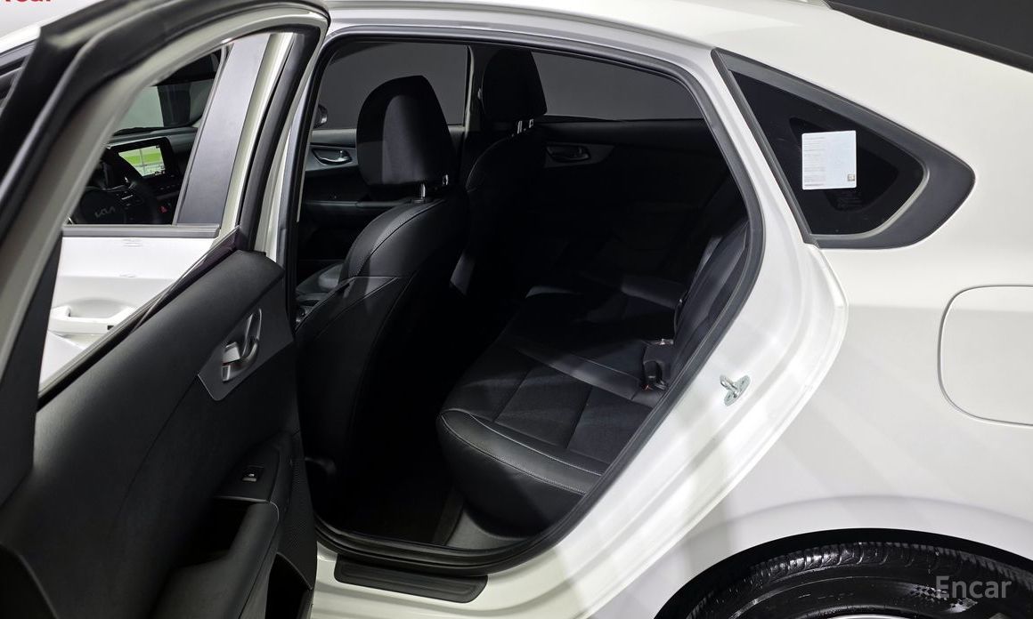 2021 Kia K3 II Рестайлинг 1.6 Trendy с пробегом 50 640 км
