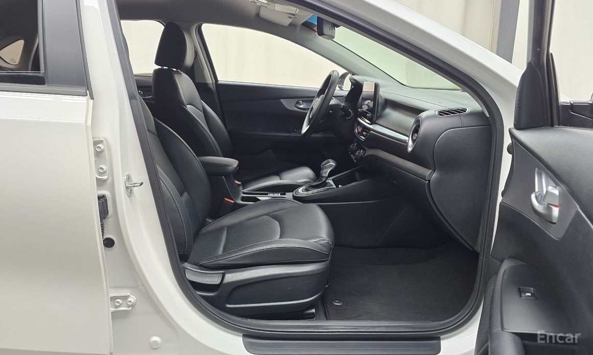 2021 Kia K3 II Рестайлинг 1.6 Trendy с пробегом 101 131 км