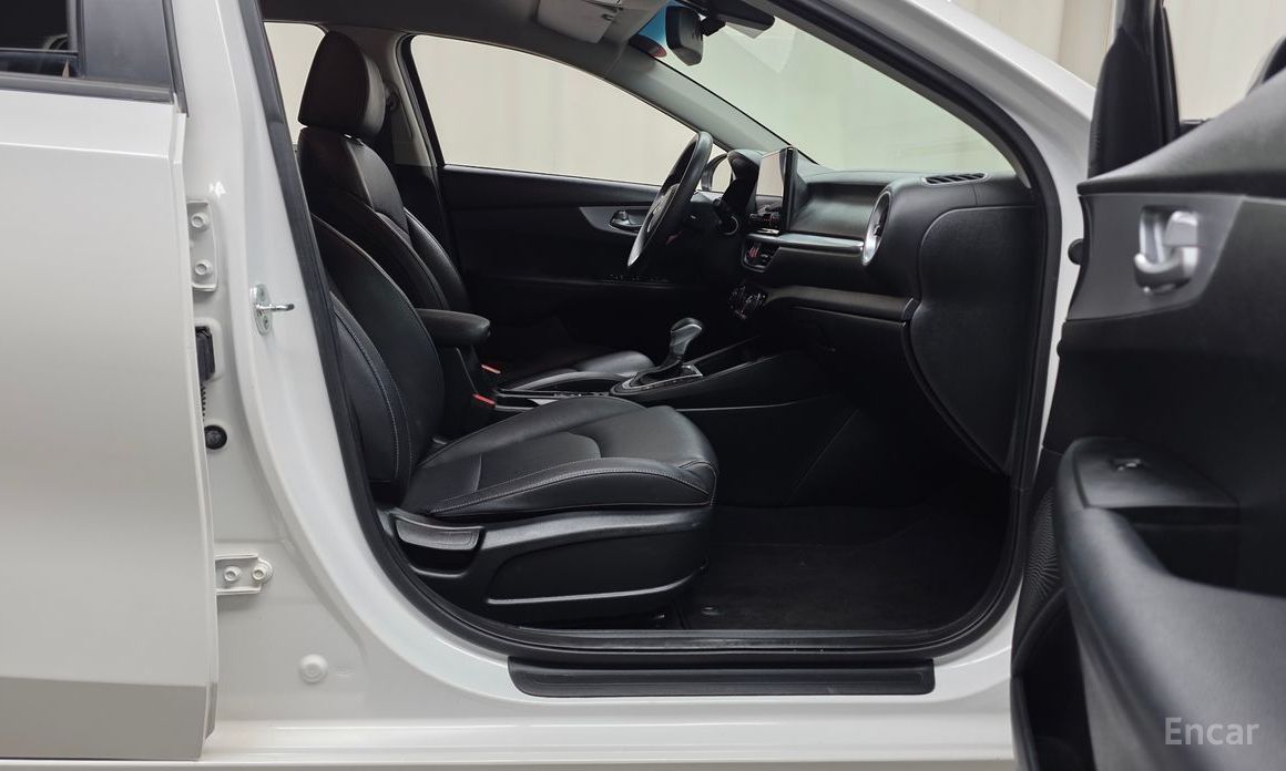 2022 Kia K3 II Рестайлинг 1.6 Trendy с пробегом 101 373 км