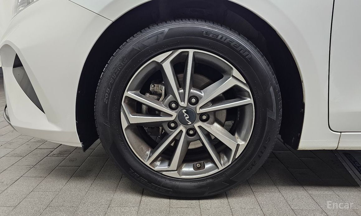2022 Kia K3 II Рестайлинг 1.6 Trendy с пробегом 98 488 км
