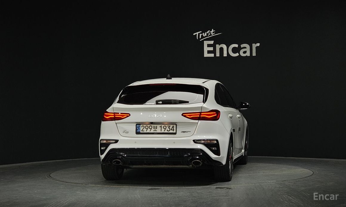 2021 Kia K3 II Рестайлинг 1.6 Turbo GT 5Door Signature с пробегом 125 580 км