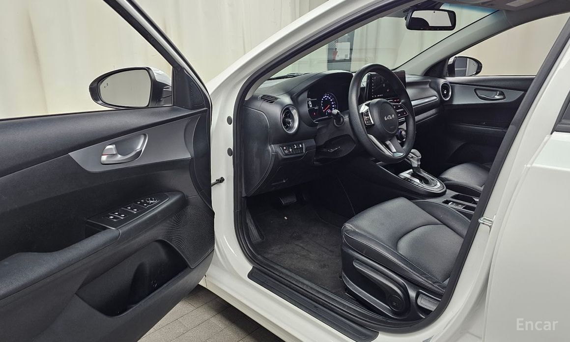 2022 Kia K3 II Рестайлинг 1.6 Trendy с пробегом 98 488 км