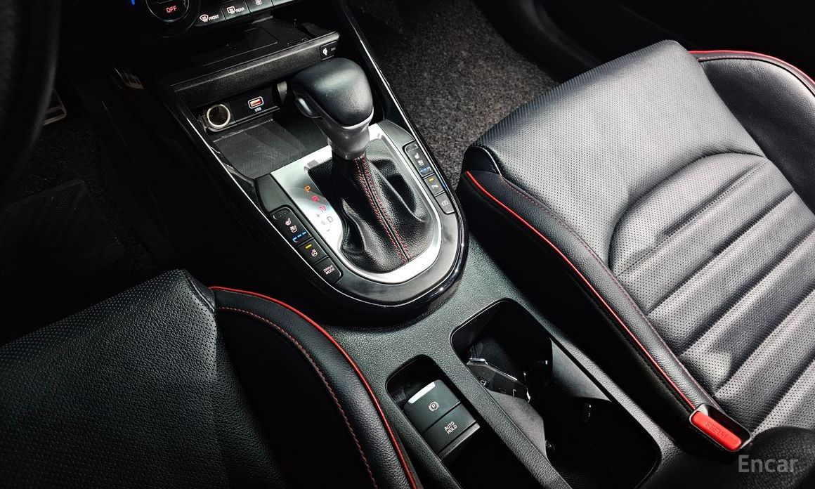 2021 Kia K3 II Рестайлинг 1.6 Turbo GT 5Door Signature с пробегом 125 580 км