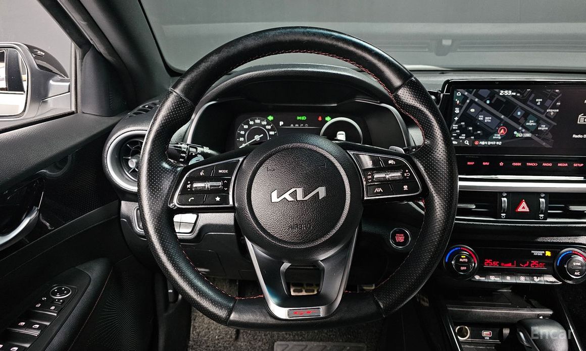 2021 Kia K3 II Рестайлинг 1.6 Turbo GT 5Door Signature с пробегом 125 580 км