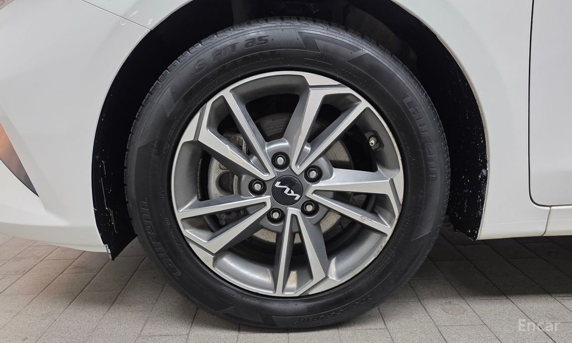 2021 Kia K3 II Рестайлинг 1.6 Trendy с пробегом 104 448 км