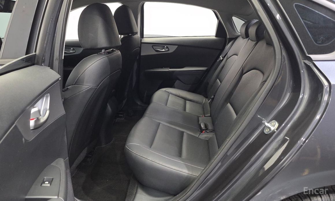 2021 Kia K3 II Рестайлинг 1.6 Trendy с пробегом 123 279 км