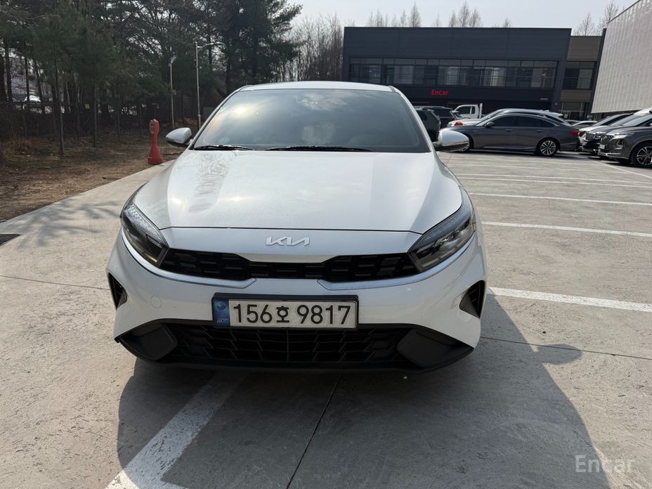 2022 Kia K3 II Рестайлинг 1.6 Prestige с пробегом 33 860 км