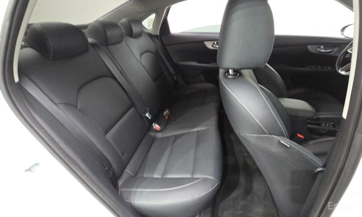 2021 Kia K3 II Рестайлинг 1.6 Trendy с пробегом 75 708 км