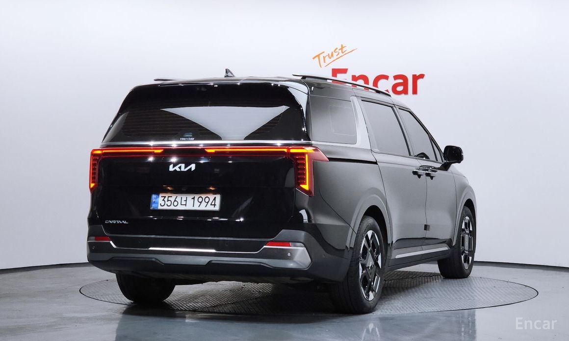 2024 Kia Carnival IV Рестайлинг 9-Seater Signature с пробегом 64 862 км
