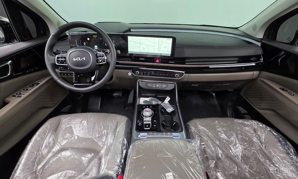 2024 Kia Carnival IV Рестайлинг 9-Seater Signature с пробегом 25 856 км