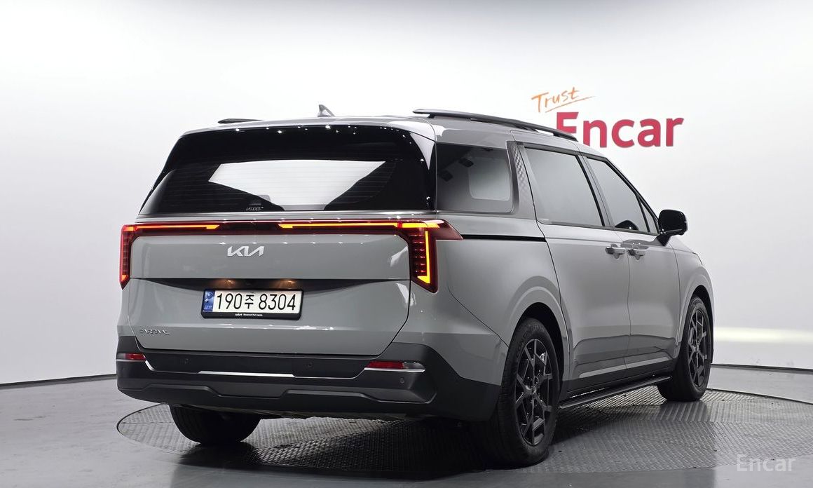 2024 Kia Carnival IV Рестайлинг 9-Seater Gravity с пробегом 45 734 км