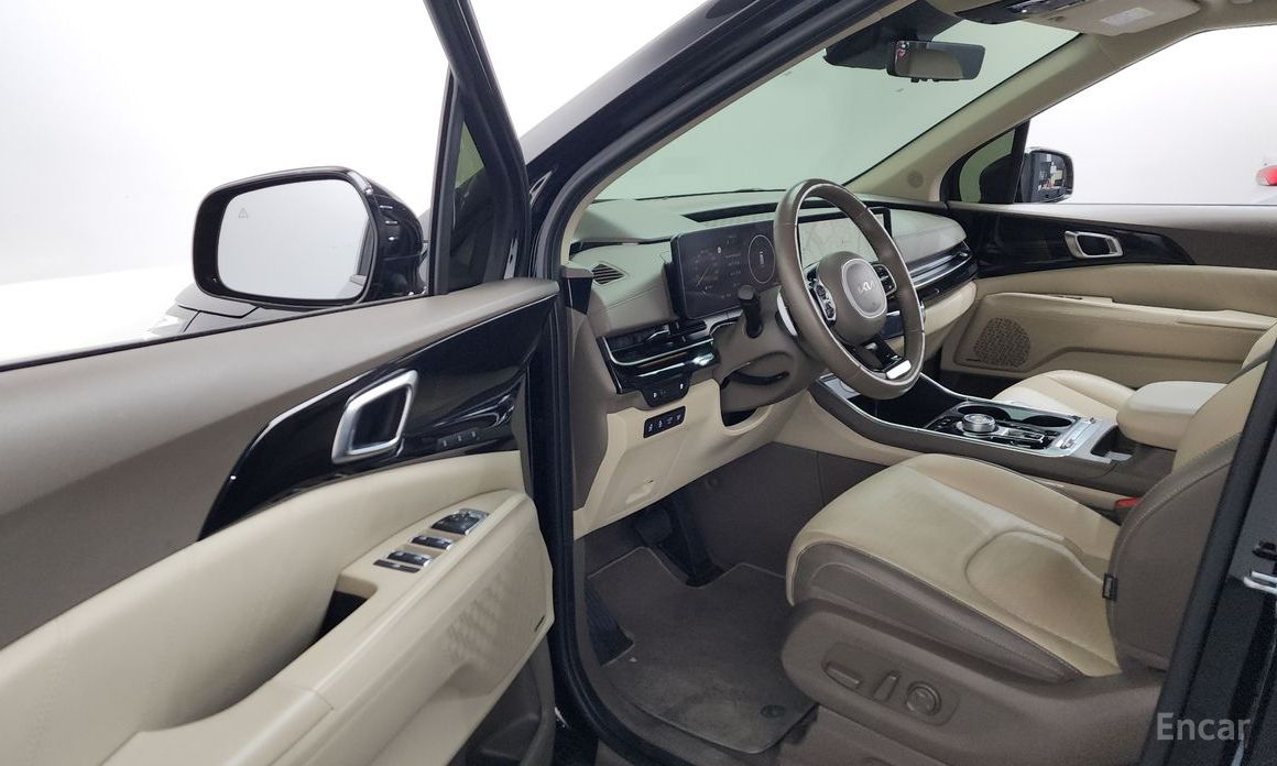 2024 Kia Carnival IV Рестайлинг 9-Seater Signature с пробегом 64 862 км