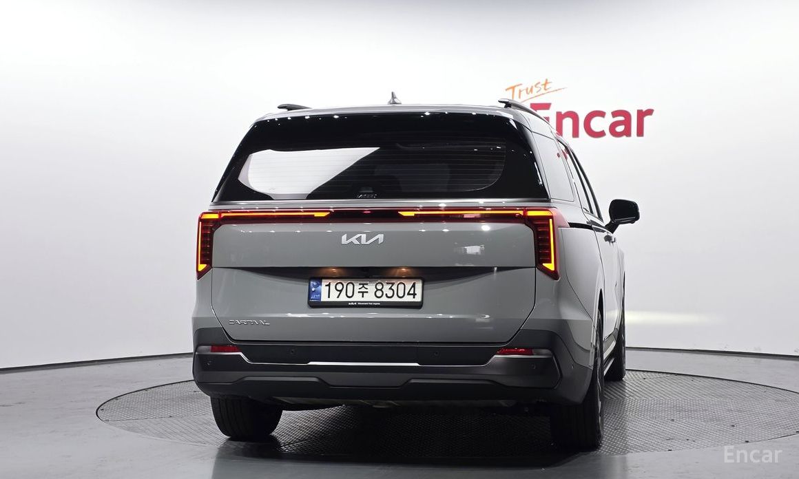 2024 Kia Carnival IV Рестайлинг 9-Seater Gravity с пробегом 45 734 км
