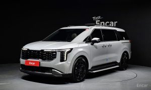 2024 Kia Carnival IV Рестайлинг 9-Seater Gravity с пробегом 3 855 км