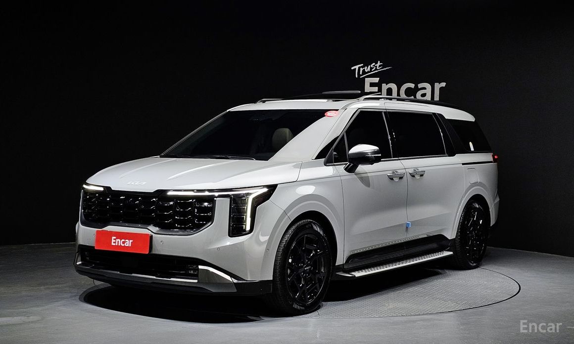 2024 Kia Carnival IV Рестайлинг 9-Seater Gravity с пробегом 3 855 км