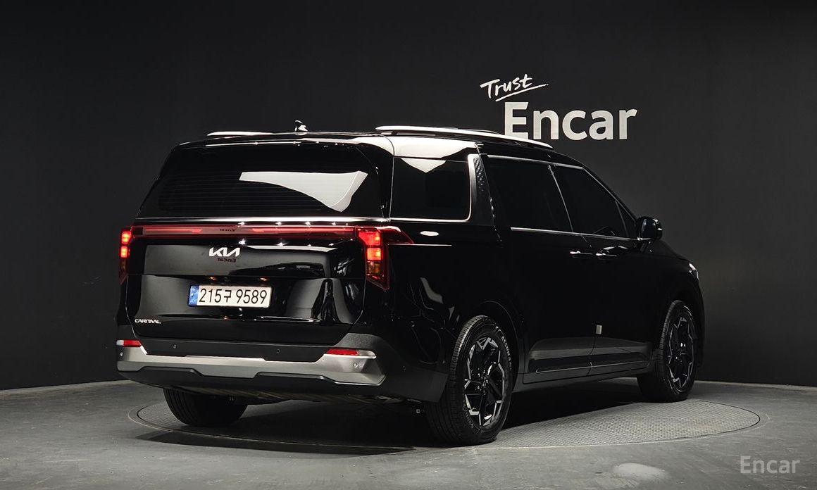 2024 Kia Carnival IV Рестайлинг 9-Seater Noblesse с пробегом 12 952 км