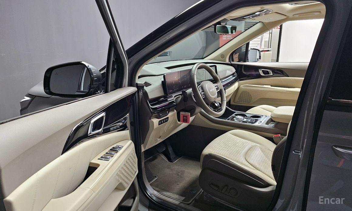 2024 Kia Carnival IV Рестайлинг 9-Seater Gravity с пробегом 3 855 км