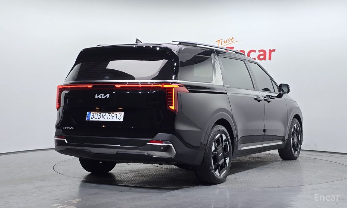 2023 Kia Carnival IV Рестайлинг 9-Seater Noblesse с пробегом 35 512 км