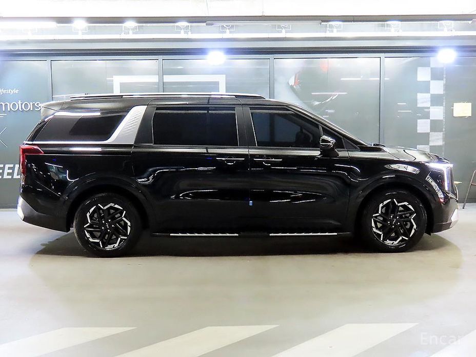 2025 Kia Carnival IV Рестайлинг 9-Seater Prestige с пробегом 6 247 км