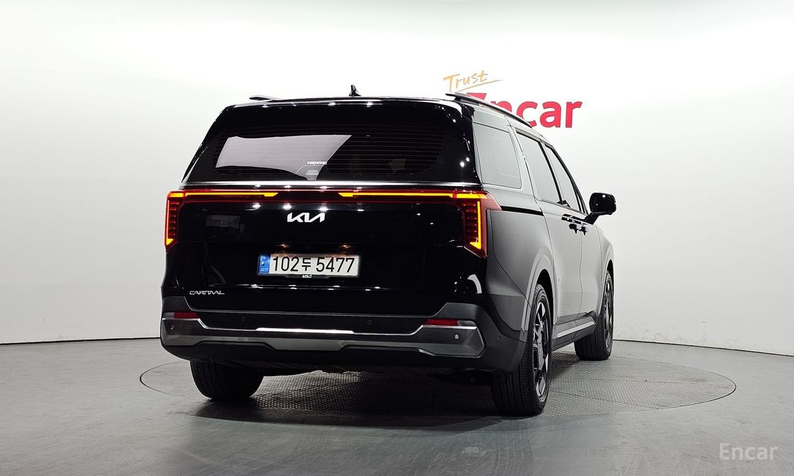 2024 Kia Carnival IV Рестайлинг 9-Seater Noblesse с пробегом 32 475 км