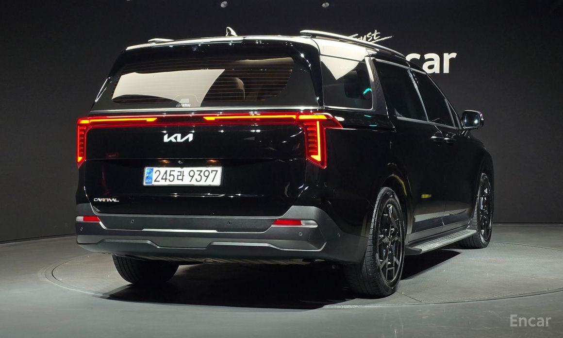 2023 Kia Carnival IV Рестайлинг 9-Seater Gravity с пробегом 33 883 км