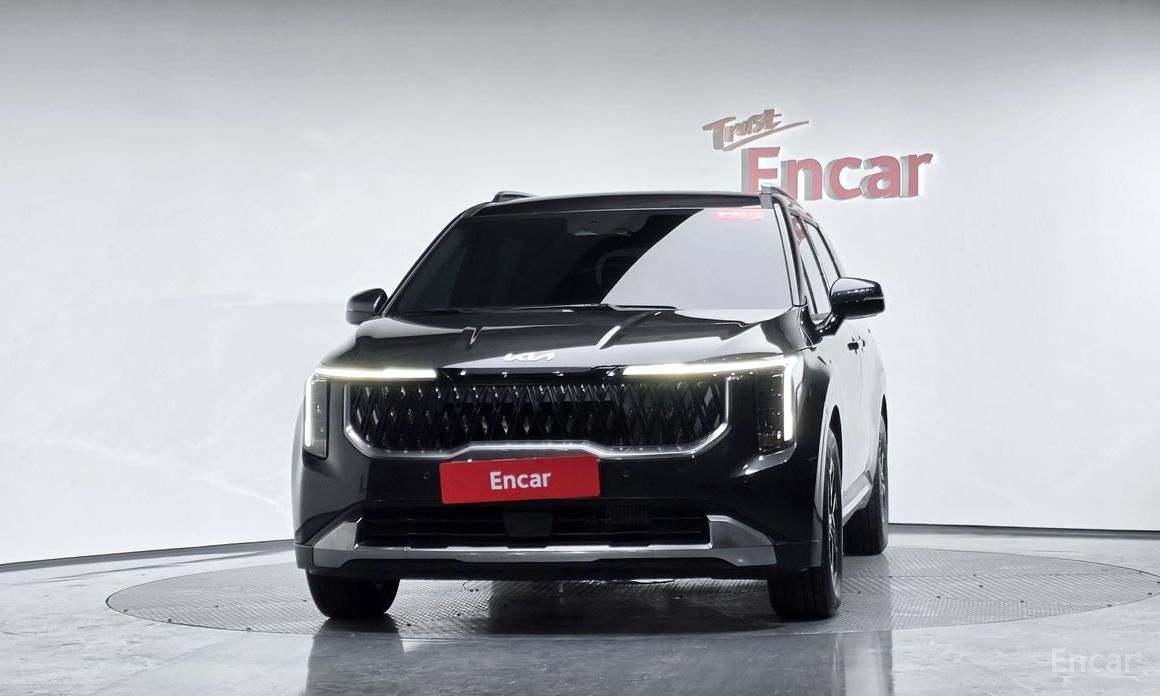 2025 Kia Carnival IV Рестайлинг 9-Seater Signature с пробегом 4 308 км