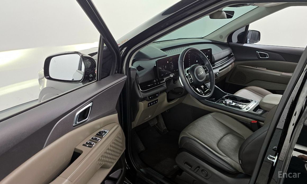 2023 Kia Carnival IV Рестайлинг 9-Seater Noblesse с пробегом 35 512 км