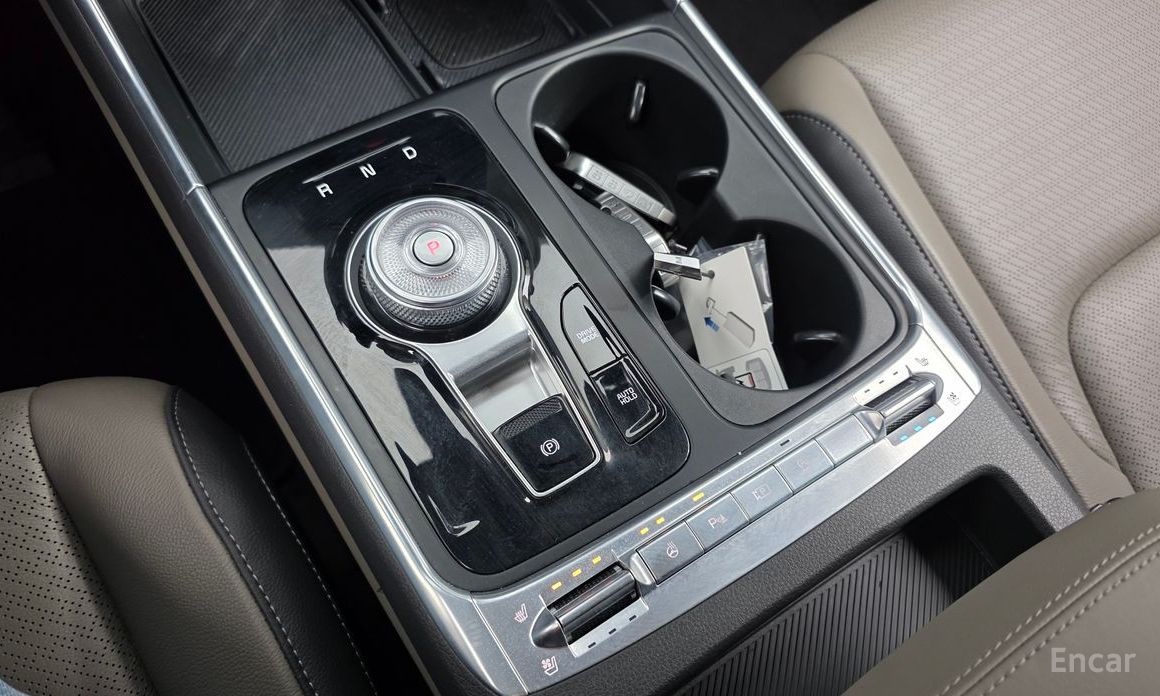 2024 Kia Carnival IV Рестайлинг 9-Seater Signature с пробегом 41 698 км