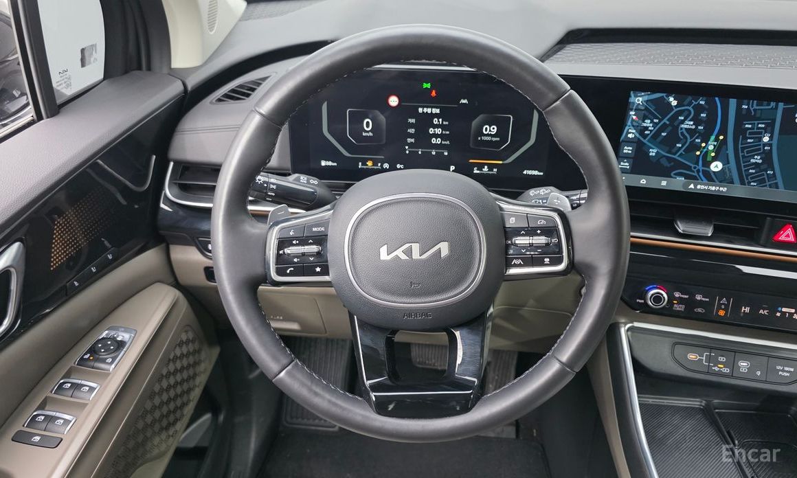 2024 Kia Carnival IV Рестайлинг 9-Seater Signature с пробегом 41 698 км