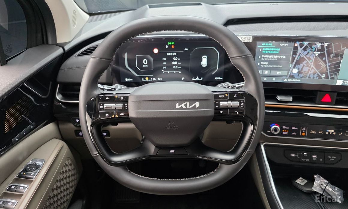 2025 Kia Carnival IV Рестайлинг 9-Seater Signature с пробегом 4 308 км
