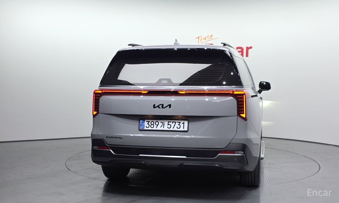 2024 Kia Carnival IV Рестайлинг 9-Seater Gravity с пробегом 42 888 км