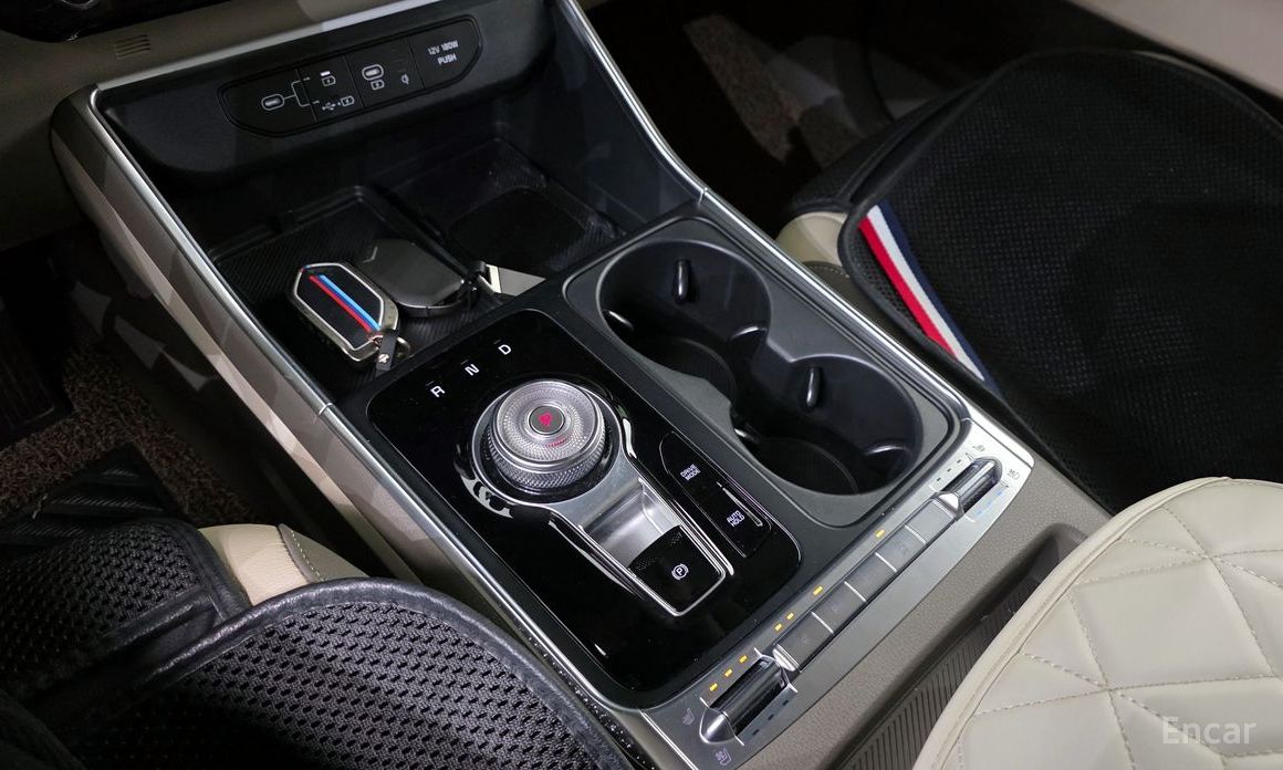 2024 Kia Carnival IV Рестайлинг 9-Seater Gravity с пробегом 42 888 км