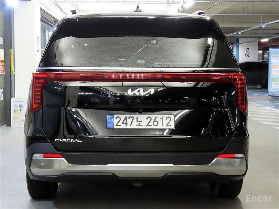 2024 Kia Carnival IV Рестайлинг 9-Seater Noblesse с пробегом 29 955 км