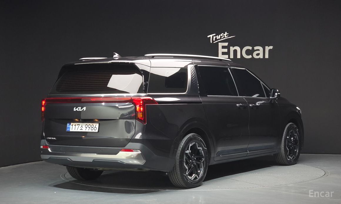 2023 Kia Carnival IV Рестайлинг 9-Seater Noblesse с пробегом 33 089 км