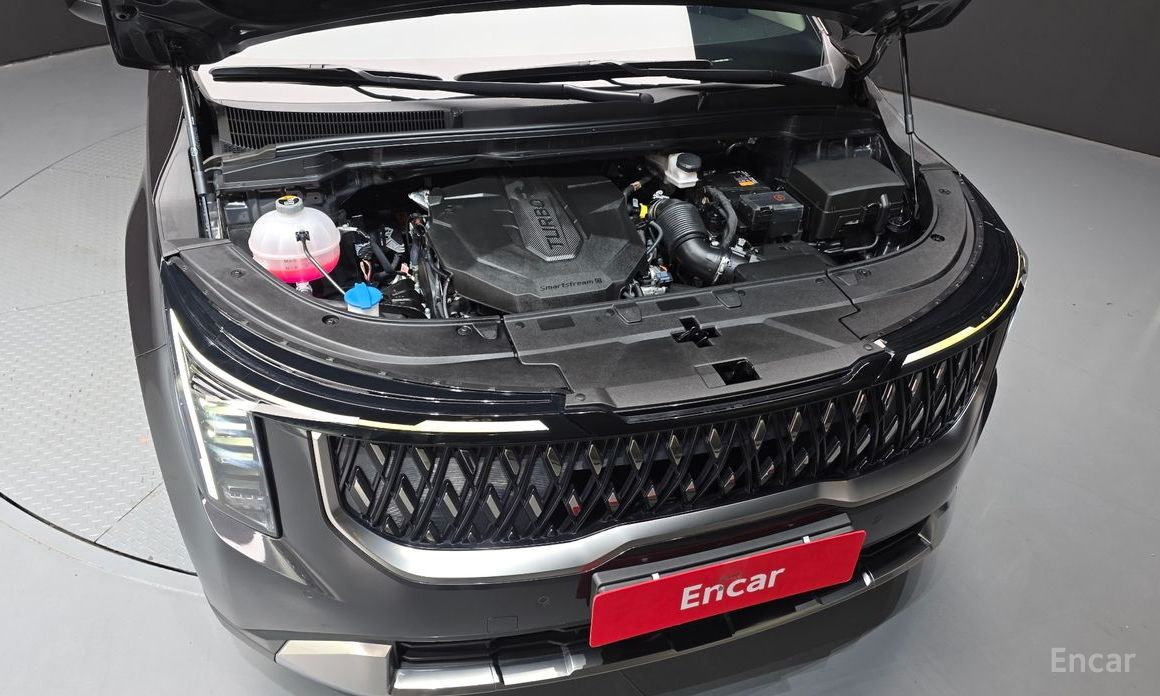 2023 Kia Carnival IV Рестайлинг 9-Seater Noblesse с пробегом 33 089 км