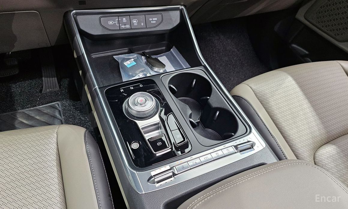 2025 Kia Carnival IV Рестайлинг 9-Seater Gravity с пробегом 28 231 км