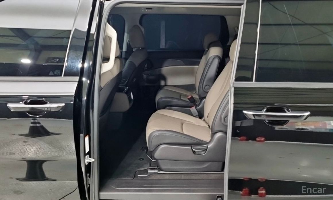 2024 Kia Carnival IV Рестайлинг 9-Seater Noblesse с пробегом 31 039 км
