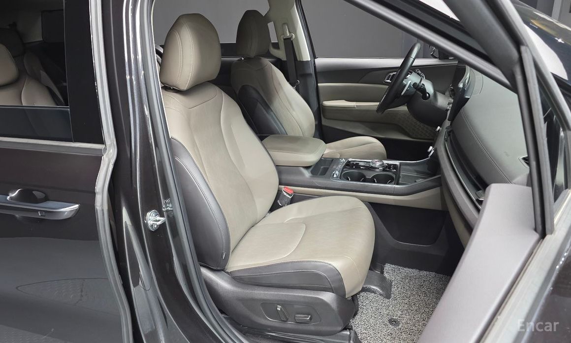 2023 Kia Carnival IV Рестайлинг 9-Seater Noblesse с пробегом 33 089 км