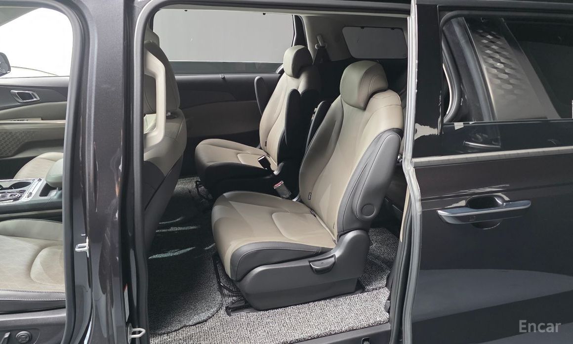 2023 Kia Carnival IV Рестайлинг 9-Seater Noblesse с пробегом 33 089 км