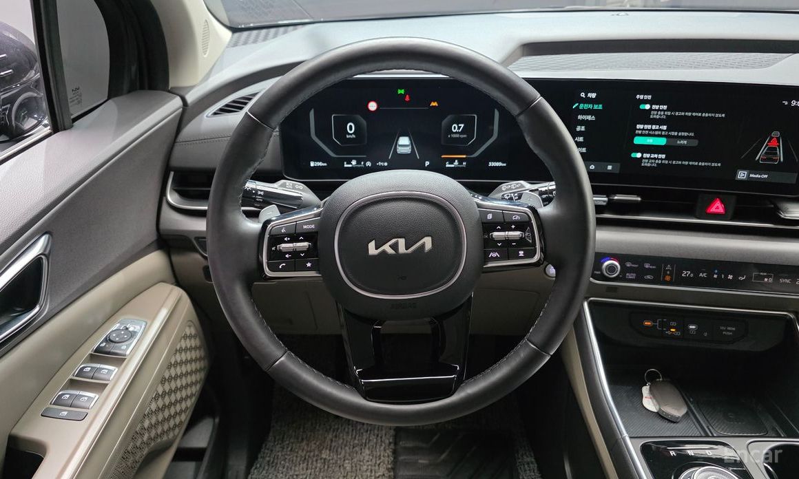 2023 Kia Carnival IV Рестайлинг 9-Seater Noblesse с пробегом 33 089 км