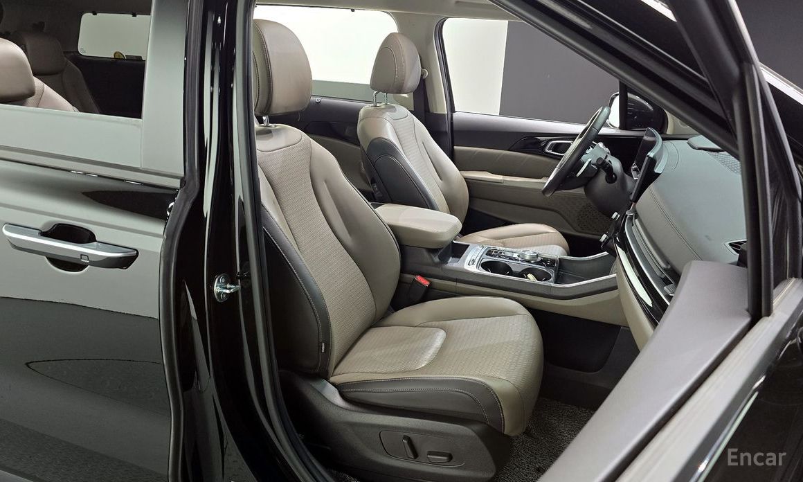 2024 Kia Carnival IV Рестайлинг 9-Seater Gravity с пробегом 22 427 км